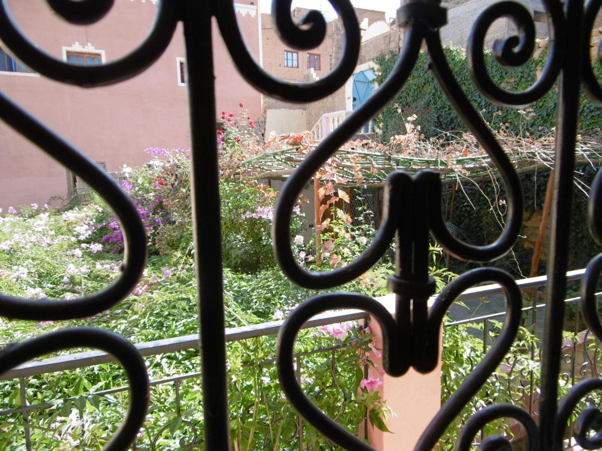 Palmeraie Guest House Тингир Номер фото